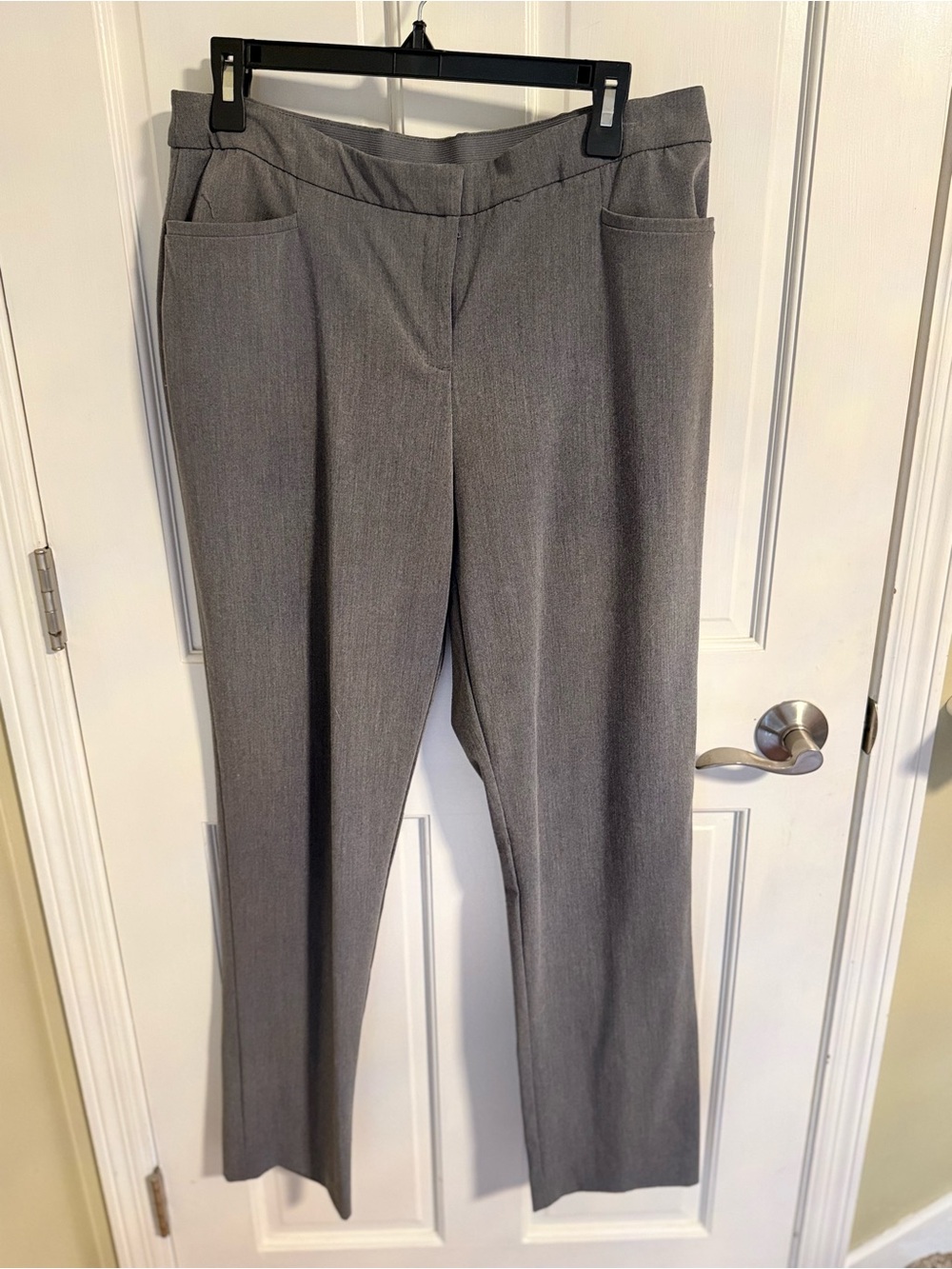 Alfani Women's Gray Straight-Leg Pull-On Trousers